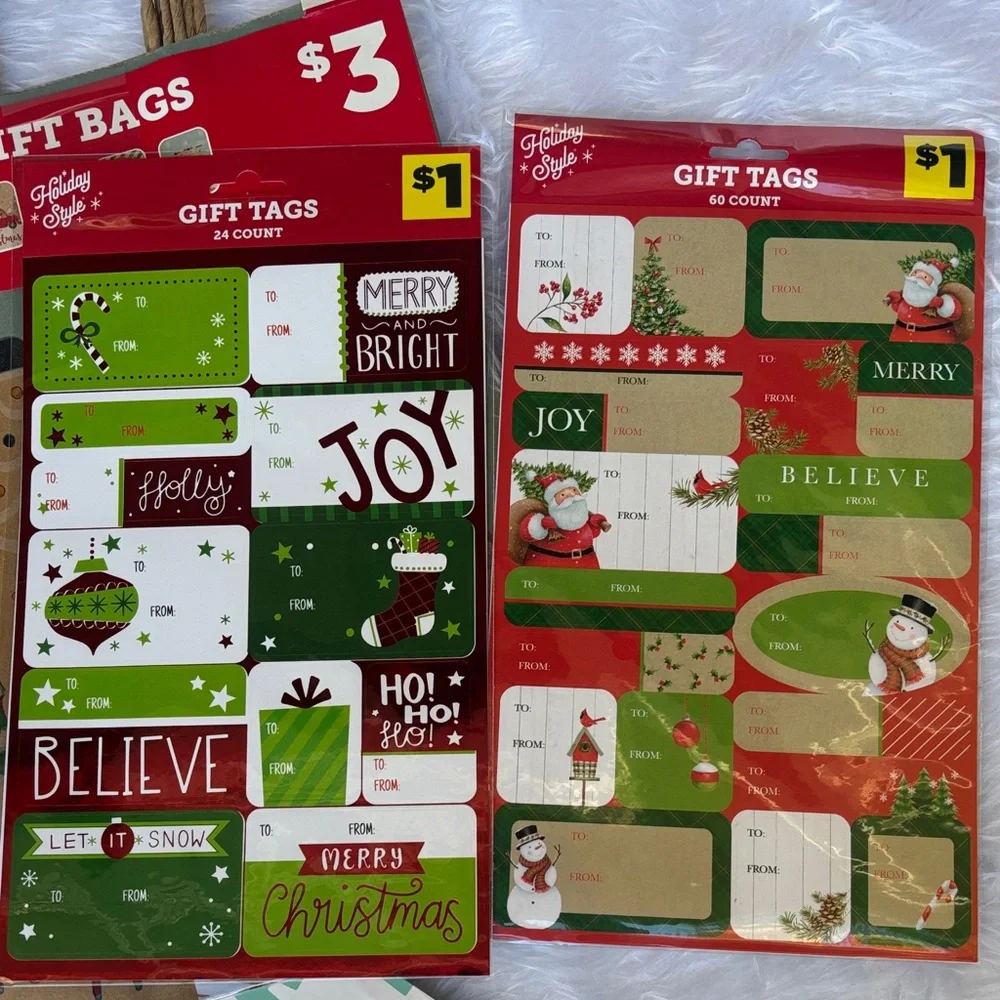 Holiday Gift Bag and Tag Set